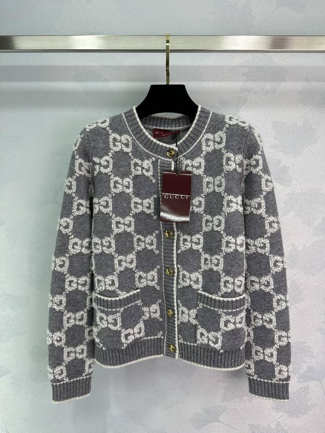 Gucc*24 New Round Neck Knit Cardigan with Color Block Jacquard Pattern - Stylish Gucc*24 New Round Neck Knit Cardigan with Color Block Jacquard Pattern - Stylish