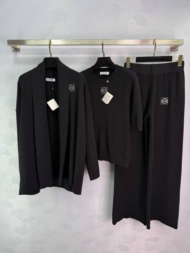 Loe*2025 Early Autumn New Short-Sleeve Cardigan and Pants Three-Piece Set. Custo