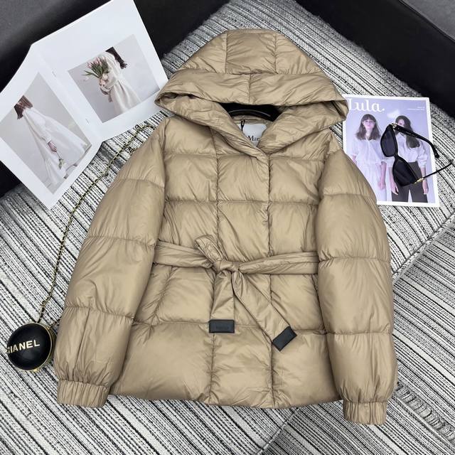 Highly recommend the 2025 early autumn/winter Max* new hooded bathrobe-style dow