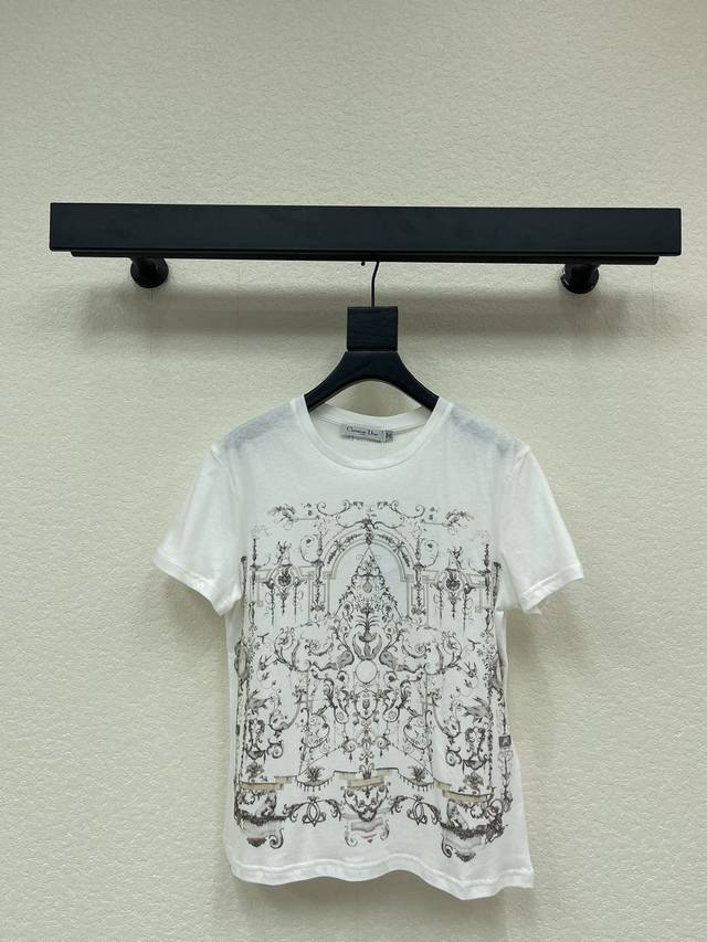 Dio*25 New Castle Floral Lucky Star Pattern Short-Sleeve T-Shirt. Made of custom