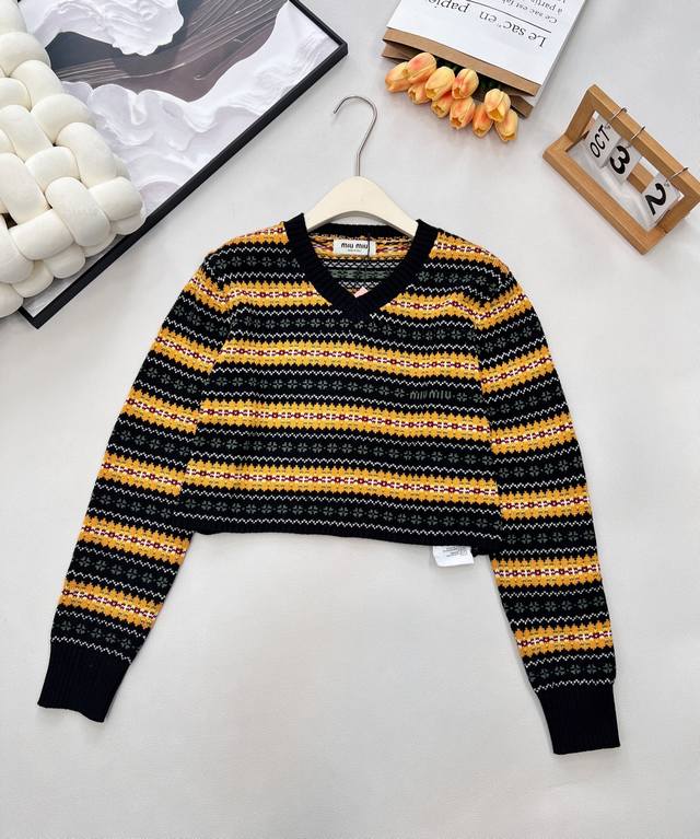 Miumiu25Fw Autumn/Winter New Fair Isle Retro Color-Blocked Jacquard Short Knit S