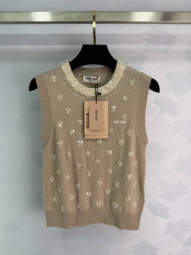 Miumi*2025 Early Autumn New Beaded Floral Knit Vest, Custom Made with Yb Wool Ya