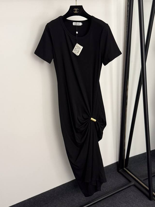 Style No. 20256906 Loew* New Logo Metal Ring Decorated Pleated Waist Short Sleev