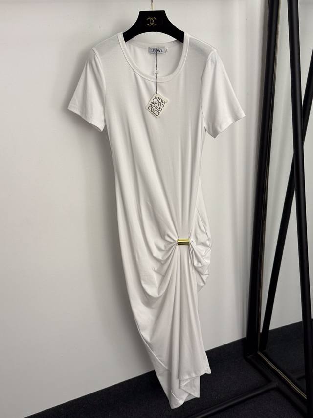 Style No. 20256906 Loew* New Logo Metal Ring Decorated Pleated Waist Short Sleev