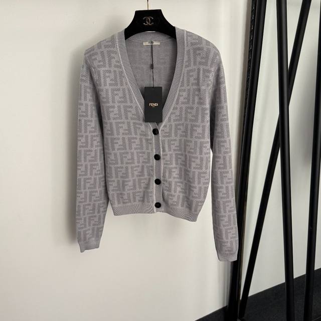 Style No. 20256873 Fend* New Monogram F Letter V-Neck Long-Sleeve Knit Cardigan,