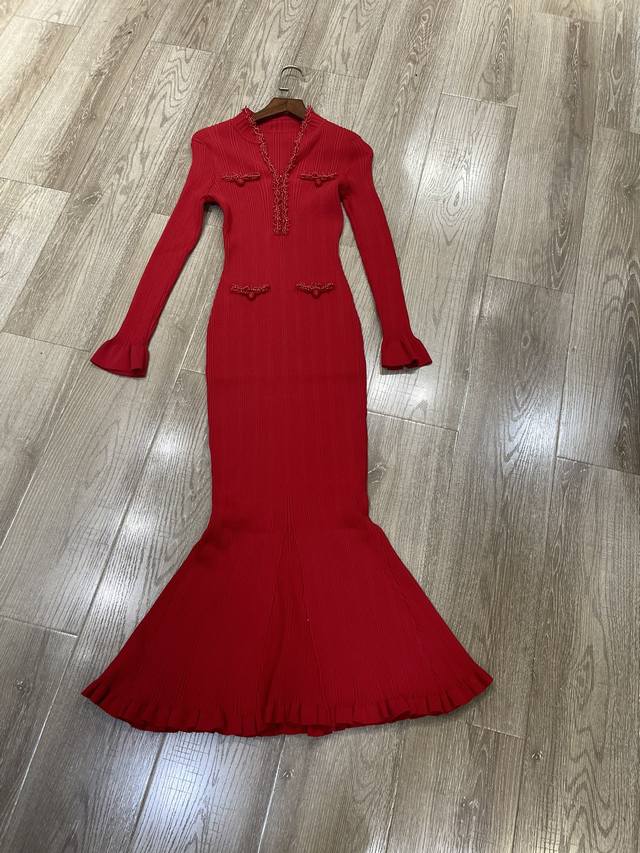 New Beaded Neckline Slim Fit Dress Sml Ddd