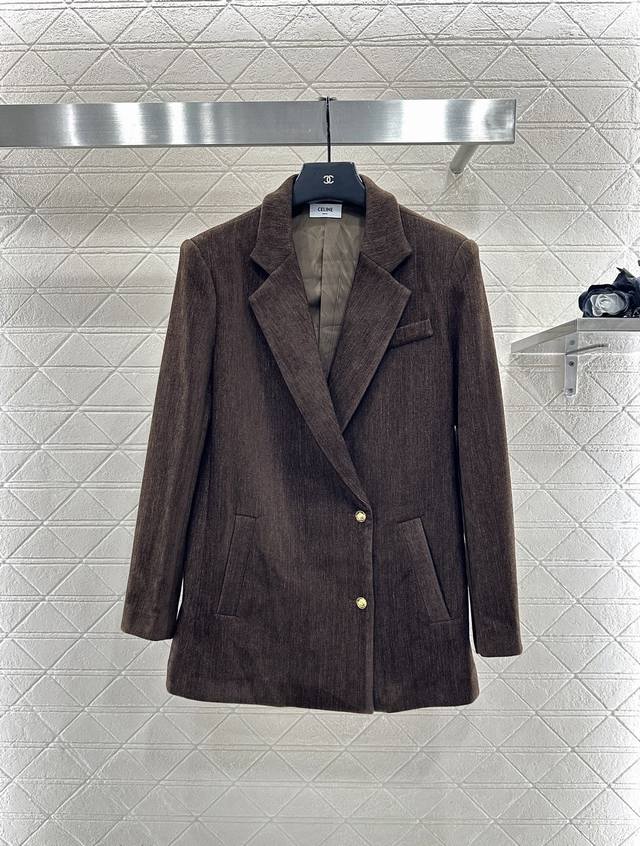 Celin*2025 New Arrival Lapel Suit Set with Waist Chain and Pleated Skirt Custom