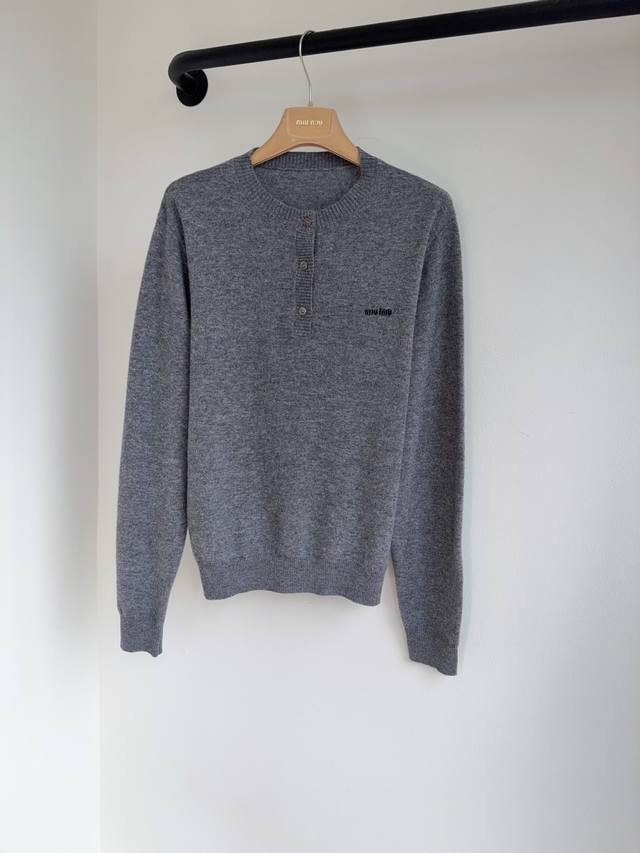 Miu 25 Fall/Winter New Cashmere Button Pullover Sweater Now Available. This cash