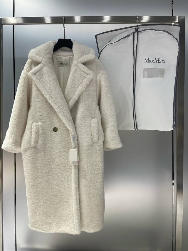 Exclusive first release of high-end original quality! Maxma* Autumn/Winter new t