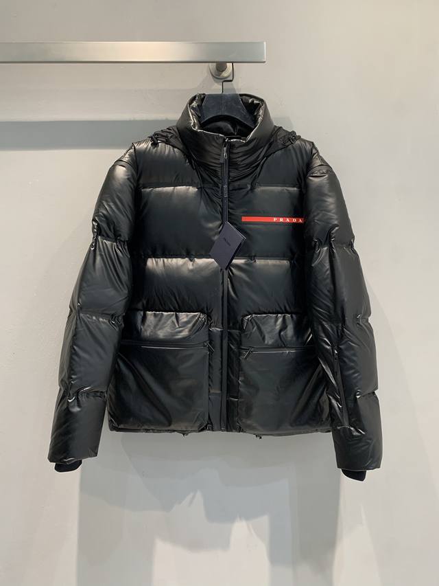 New Arrival! Prad*Linea Rossa Red Label Down Jacket with Large Pockets and Stand