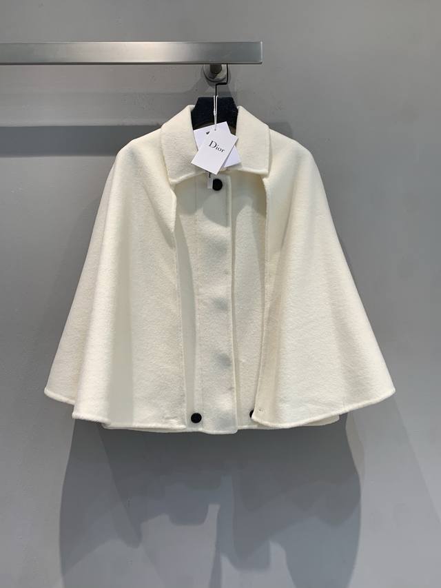 New Arrival! Cd2025 Autumn/Winter New Elegant Lapel Wool Cape Coat, made of high