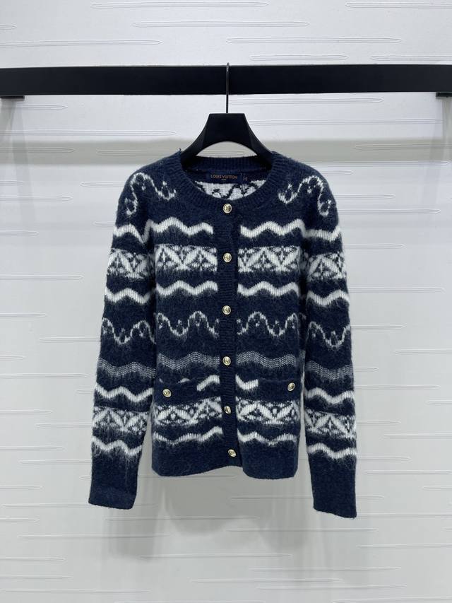 New Arrival! High-Quality Original Louis Vuitton 2025 Autumn/Winter Collection!