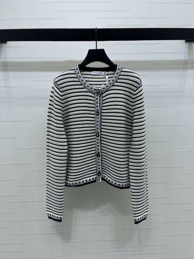 New Arrival! High-Quality Original Dio* 2025 Autumn/Winter Collection! Crew Neck