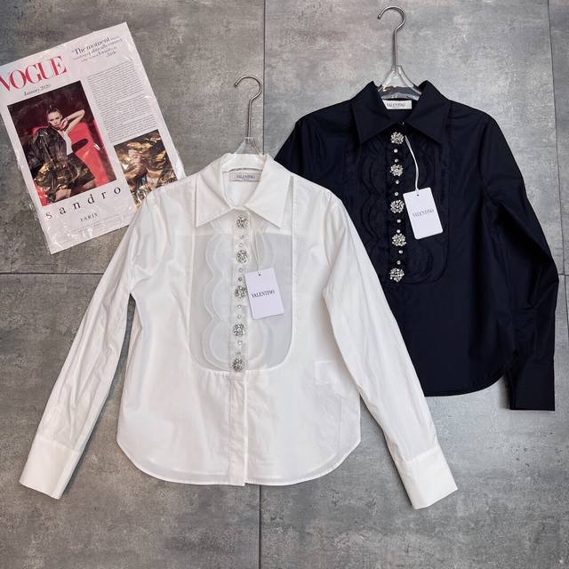 Restocked Hot-selling Valent 0ڢ runway 2025 early autumn boutique style, this se