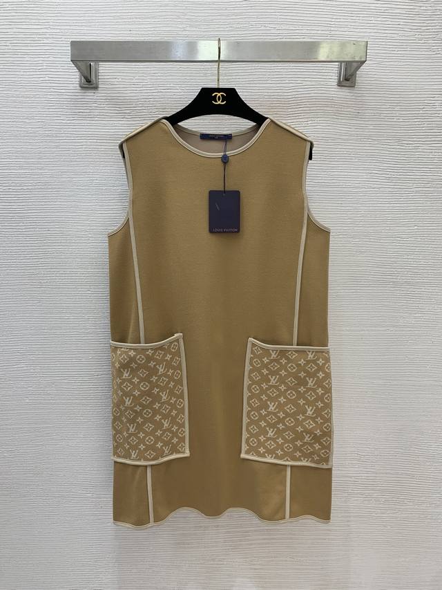Louis Vuitton (LV) New Color-Blocked Monogram Logo Jacquard Dress with Double Po