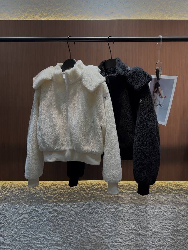 Aio 2025 Autumn/Winter New Style Fleece Lambswool Short Jacket. Classic color sc