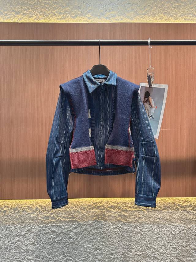 Enfold 2025 Fall/Winter New Layered Coat, with a cleverly designed look. The inn