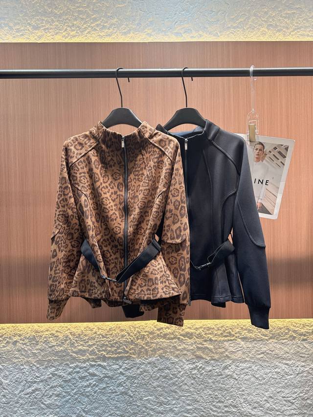 Qoy 2025 Autumn/Winter New Style Waist-cinching Stand Collar Zipper Jacket. A st