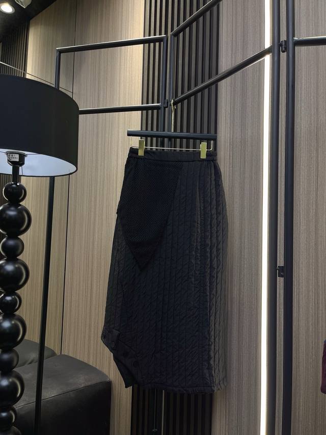 Magella Fashion New Arrival Recommendation! Magella's Mesh Skirt with Vertical S