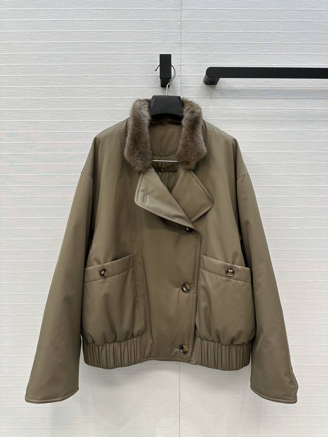 Exclusive First Release - A Must-Have for Quality Controls! A chic and sophistic