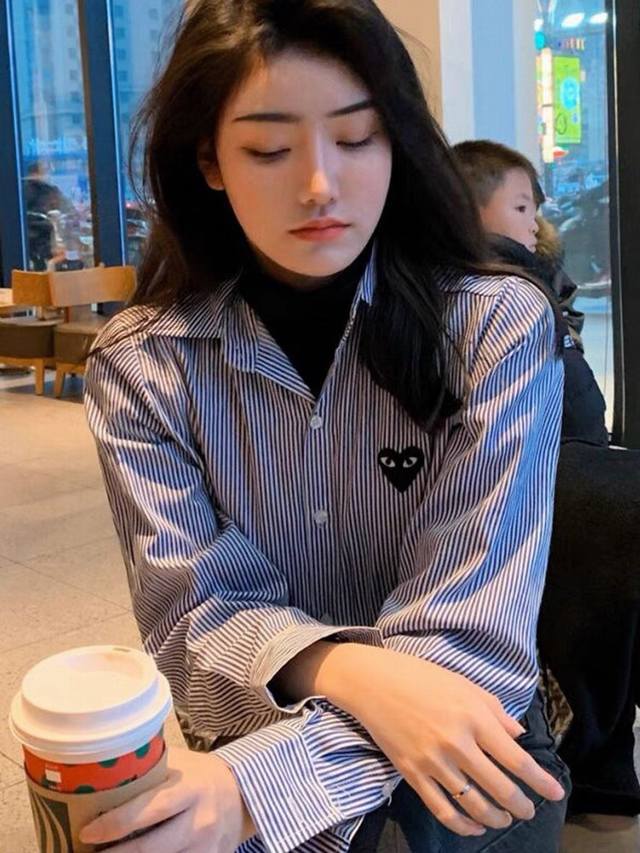 Classic best-selling item, simple yet stylish, versatile, available in three col