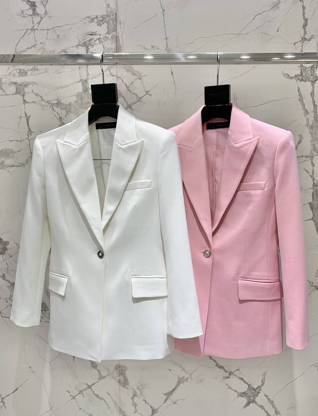 Versace Single-Button Wool Suit with Slim Fit The single-button design is classi