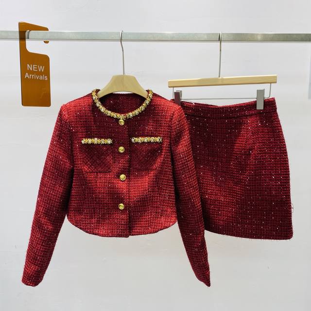 New High-End Studded Tweed Short Jacket Set with Heavy-Duty Gold Buttons and Gli