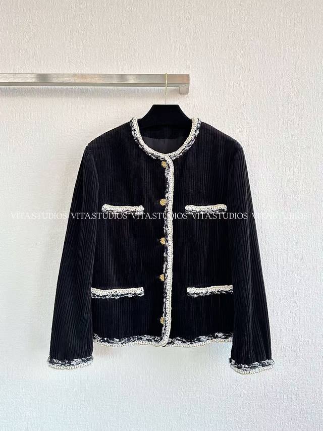 Hot Selling In Stock Corduroy Jacket Made of cotton and mulberry silk. The cotto