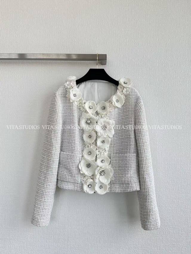 Hot Selling Item, Limited Stock Available Lace Checkered Coat Made of coarse-wov