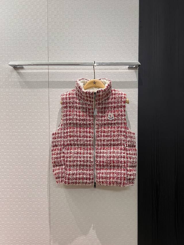 New Moncler Tweed Stand Collar Short Down Vest Jacket with Classic Logo Decorati