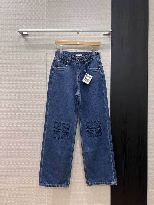 New Arrival Early Autumn Classic Knee Embroidered Loewe Badge Straight Leg Jeans