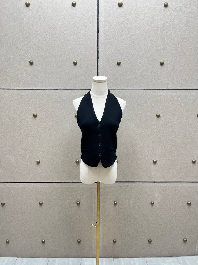 Wool Knitted Vest! 100% Wool, Two Colors, Sizes S, M, L, Ddd