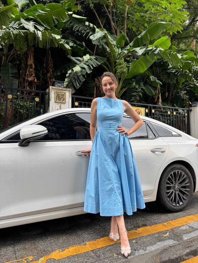 Minimalist belted dress! Cotton sky blue Sml Ddd