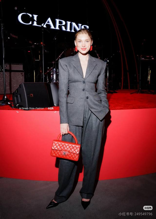 Wool Trousers! Sml Ddd