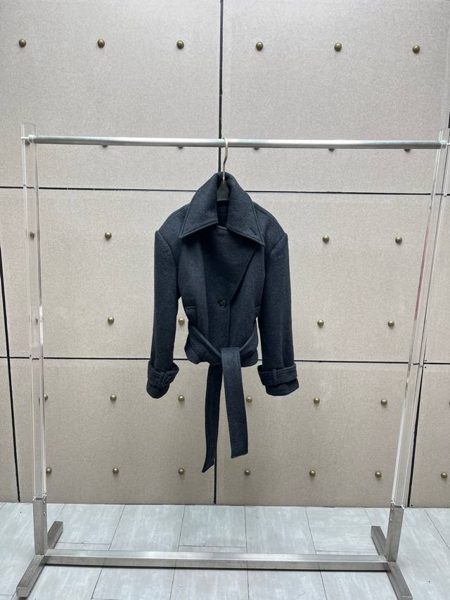Short wool trench coat with lapel! Wool coat, size S, size Ddd