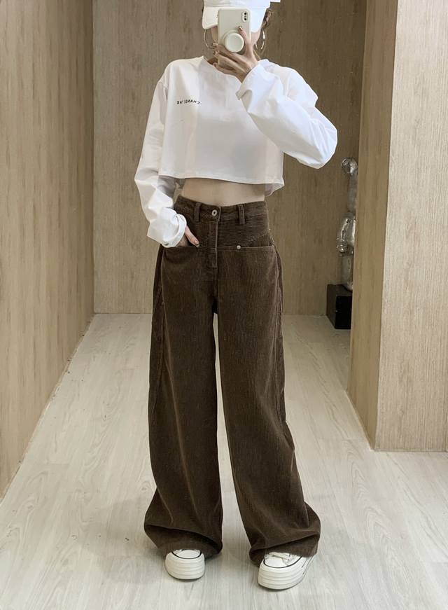 2025 New Style Simple and Versatile Corduroy Pants, Super Leg-Lengthening Fabric