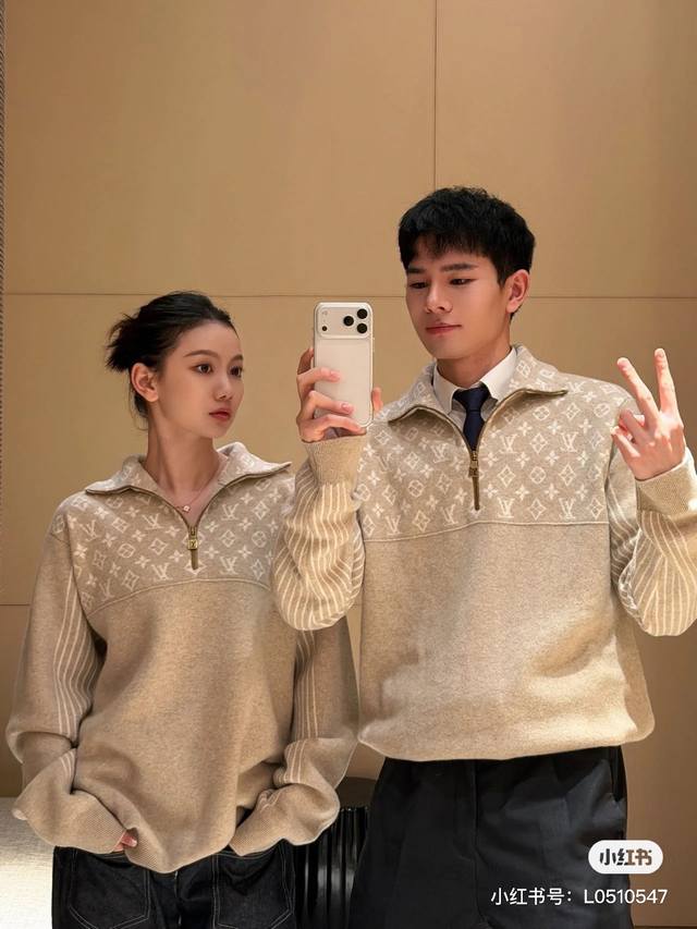 2025 Autumn/Winter New Knitted Lapel Pullover with Classic Letter Logo Pattern C