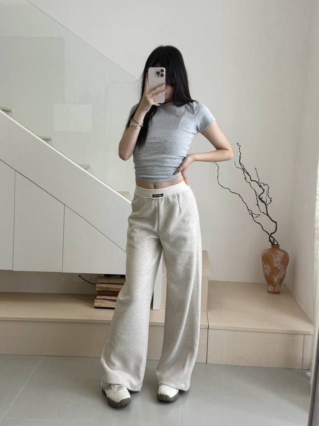 25 New Wide-Leg Pants, Flowy, Relaxed, Loose Fit, Straight Leg Pants, Slimming,