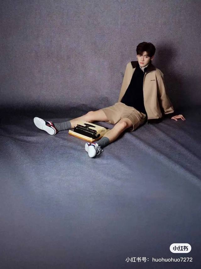 25 Zhai Xiaowen's same style khaki jacket set, fashionable, versatile, simple, c