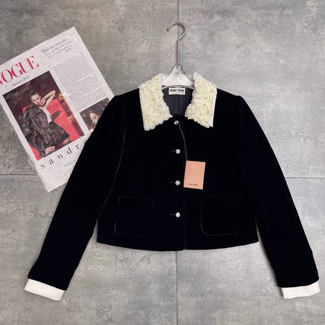 Restocked Hot Selling Velvet Jacket Miumu 2025 Early Autumn New Arrival This Sea