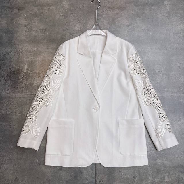 Restocked Hot Selling Maxm | Available in Department Stores Simultaneously for 2