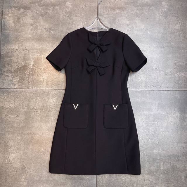 Restocked Hot-selling Valent 0ڢ Runway 2025 Early Spring Haute Couture Collectio