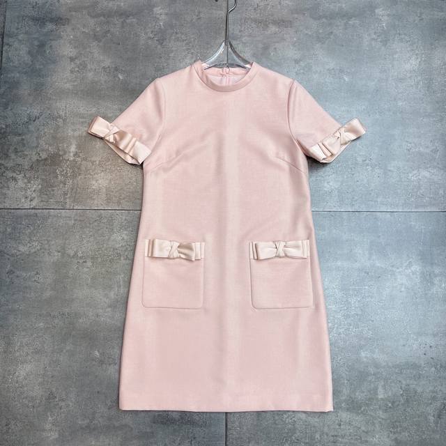 Restocked item. Valent 2025 Summer runway new arrival, same style as in departme