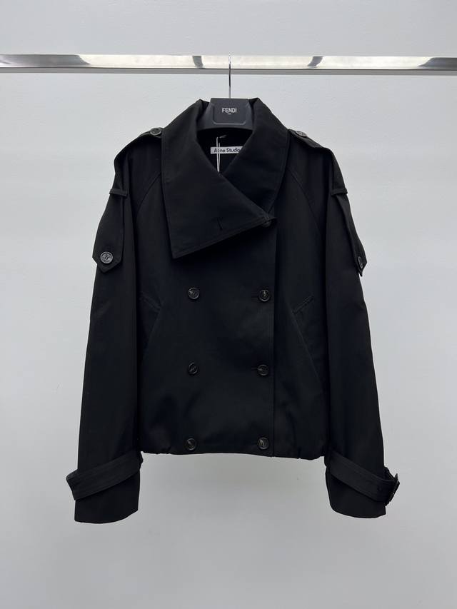 Acne Studio* Lapel Trench Jacket This jacket is made of twill cotton It features