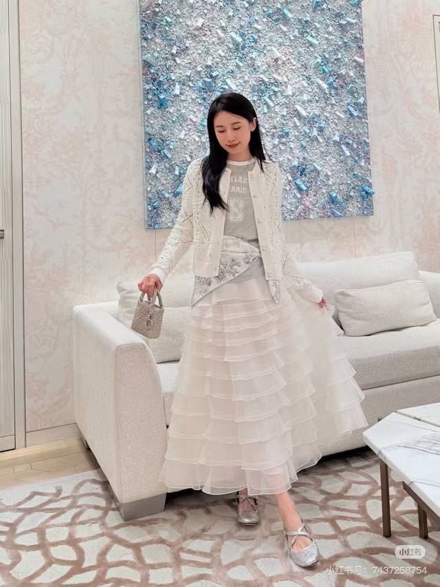 Original Dd......2025 Autumn/Winter New Fashion Hollow-out Three-dimensional Pat