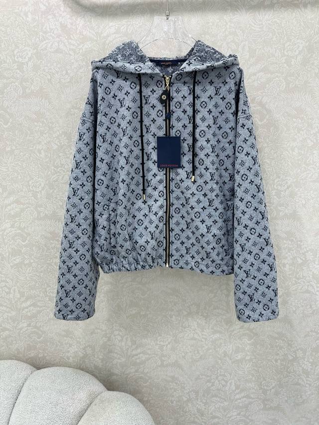 Louis Vuitto *25 New Hooded Jacket, Jacquard Material, High-Quality Texture, Cri