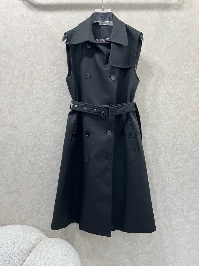 Dio* 25 Autumn/Winter Lace-up Vest Dress Coat - A classic that's sure to catch y