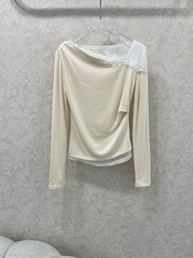 New Arrival 25: Lace-trimmed off-the-shoulder turtleneck top with irregular wide