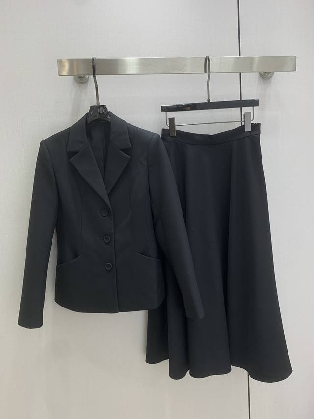 Highly recommend Dio*2025 Autumn/Winter New Style Lapel Slim Fit Suit Jacket, Si Highly recommend Dio*2025 Autumn/Winter New Style Lapel Slim Fit Suit Jacket, Si