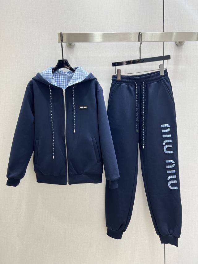 Highly recommend Miu* 2025 Early Autumn New Hooded Drawstring Pants Set, Double-